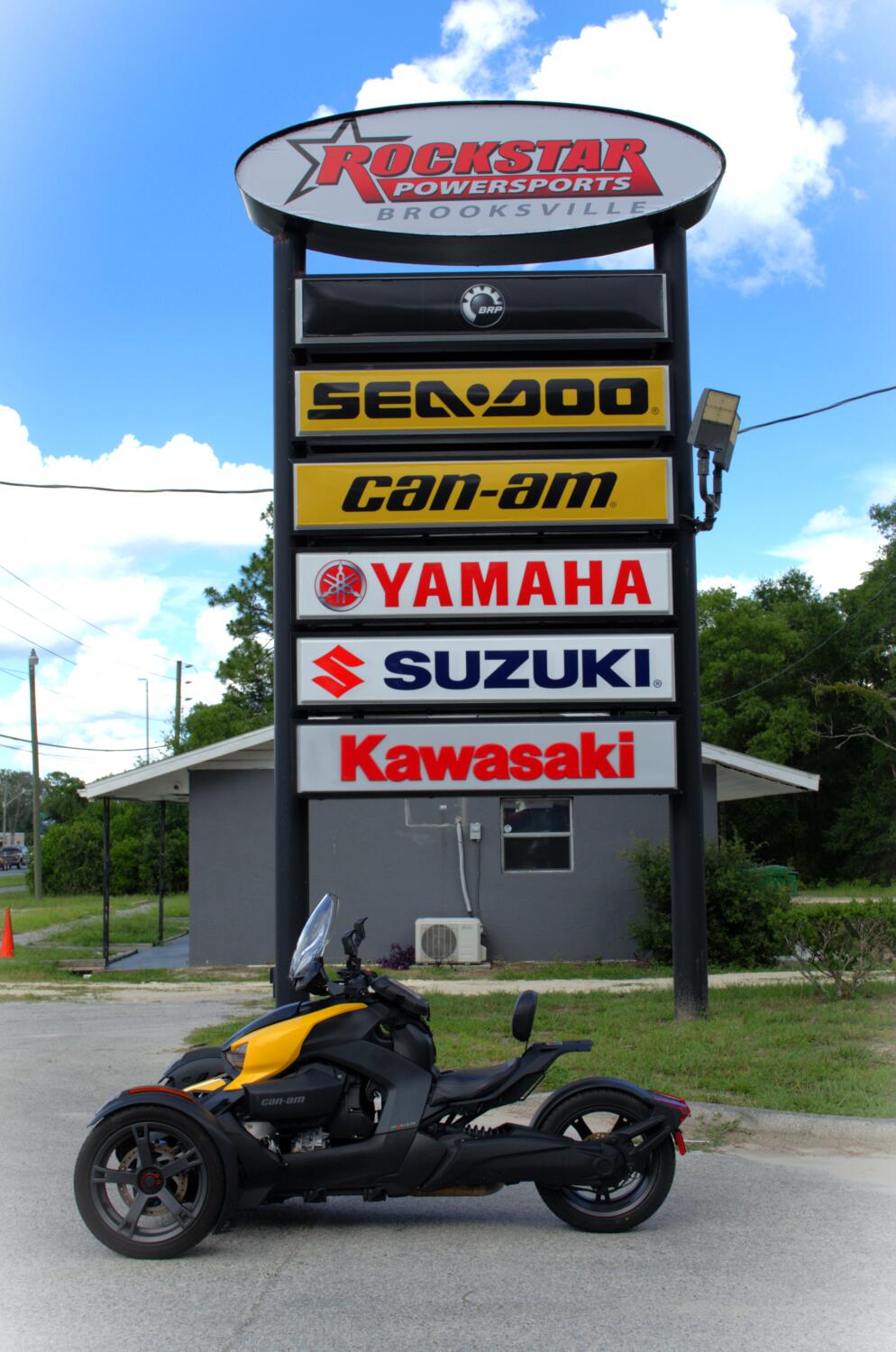 Can-Am Outlander™ MAX XT 1000R | Rockstar Brooksville