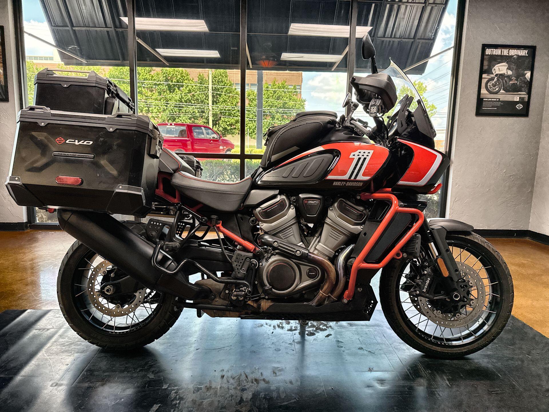 2024 Harley-Davidson® CVO™ Pan America® Legendary Orange