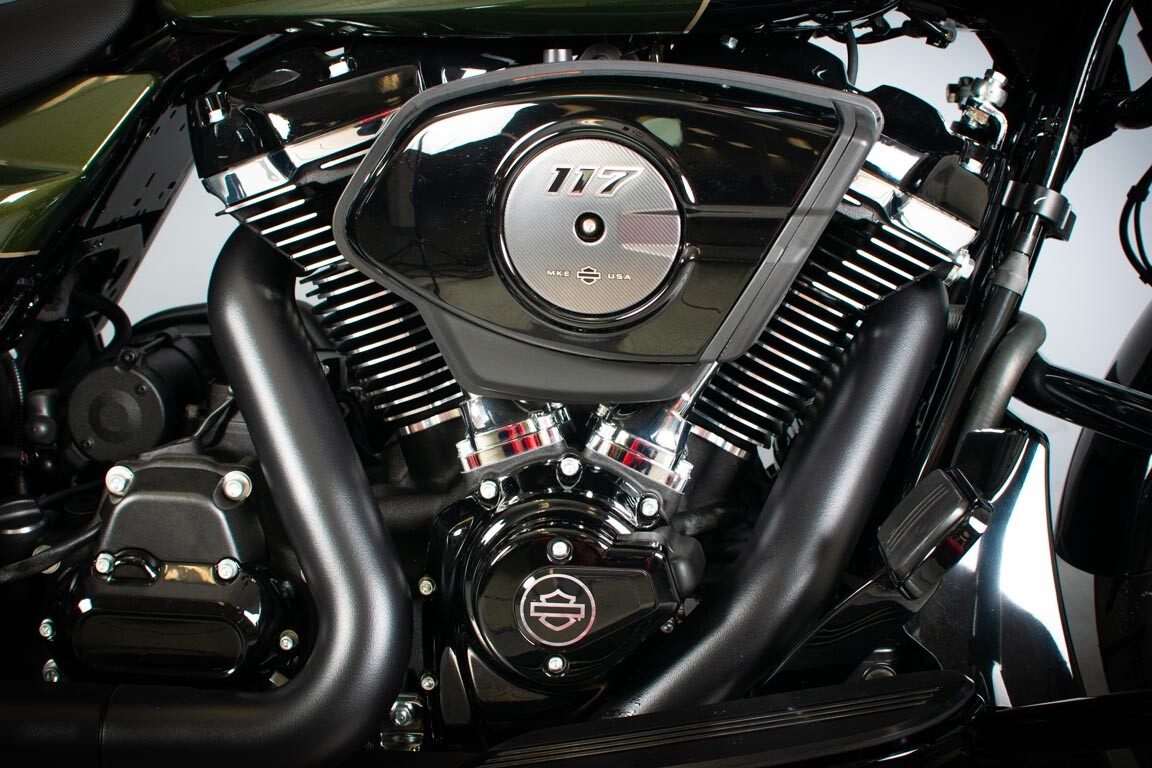 2026 Harley-Davidson® Road Glide™ FLTRX, photo 14