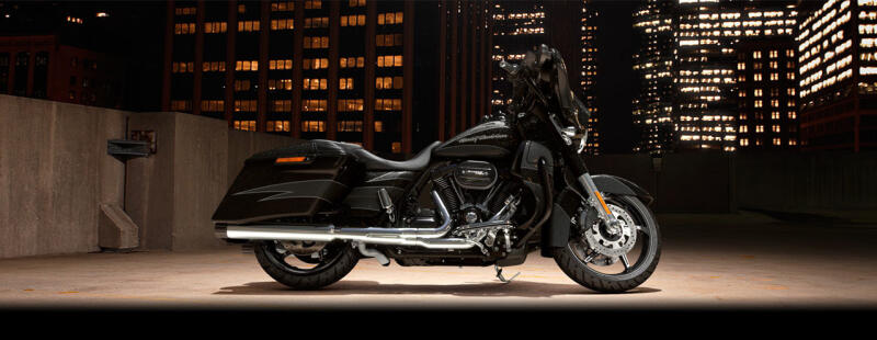 Harley-Davidson® CVO™ Street Glide® 2017