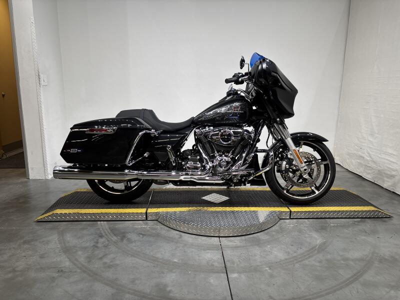 FLHX 2026 Street Glide®
