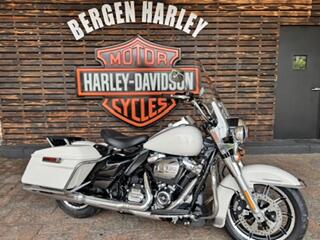 2025 Harley Davidson Police Road King