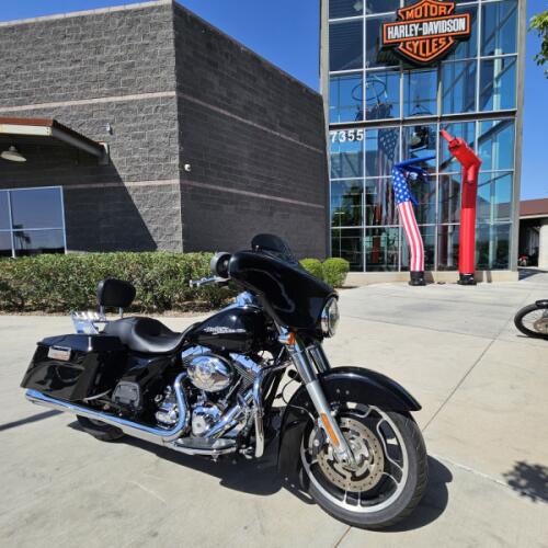 FLHX 2013 Street Glide® thumb 2