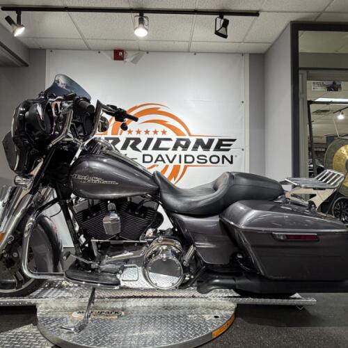 FLHXS 2015 Street Glide® Special thumb 0