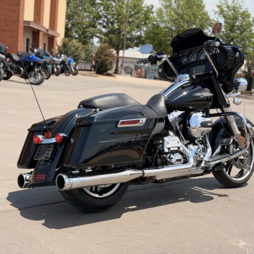 2014 Harley-Davidson® Street Glide® Special FLHXS BLACK 672741 thumb 2