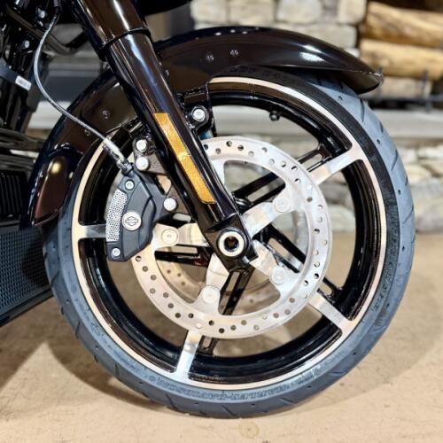2026 FLTRX - ROAD GLIDE thumb 0