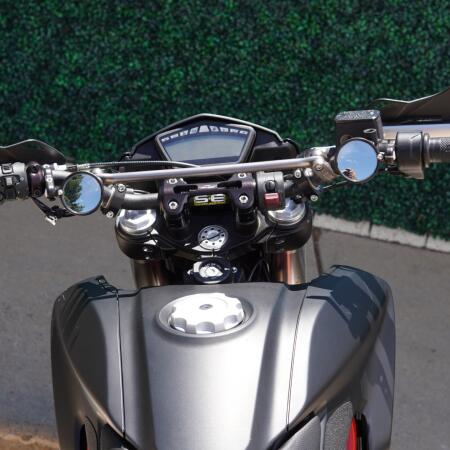 2015 Hypermotard thumb 0