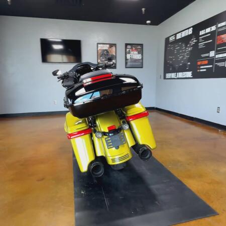 2020 Harley-Davidson® Road Glide® Special Eagle Eye thumb 0