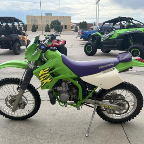 1998 Kawasaki KDX200 thumb 1