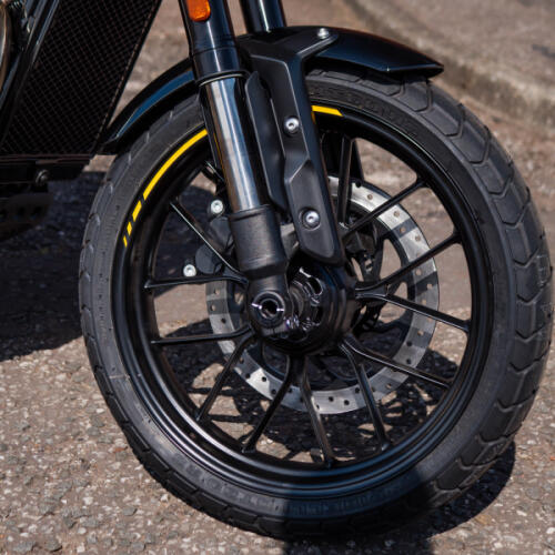 2026 Triumph Tracker 400 thumb 2