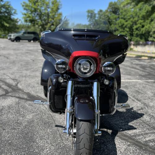 FLHTCUTGSE 2020 CVO™ Tri Glide® thumb 1