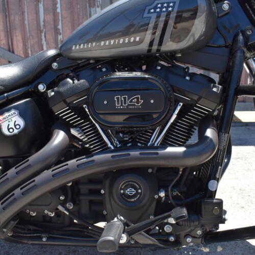 2022 Harley-Davidson® Street Bob® 114 FXBBS thumb 2