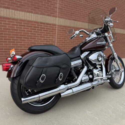 2011 Harley-Davidson® Super Glide® Custom Two-Tone Dark Candy Root Beer/Light Candy Root Beer thumb 1