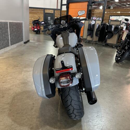 Harley-Davidson® Low Rider® ST 2026 thumb 1