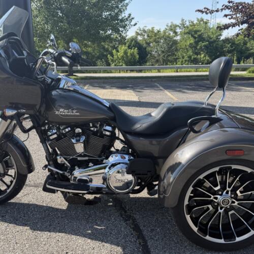2023 Harley-Davidson Road Glide 3  FLTRT  GRAY HAZE thumb 2
