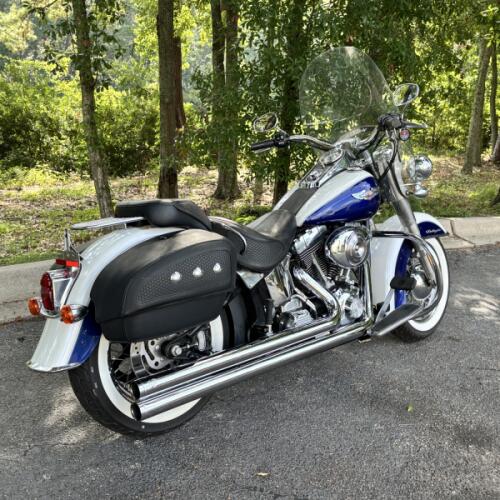 FLSTNI 2006 Softail® Deluxe thumb 1