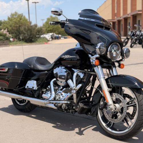 2014 Harley-Davidson® Street Glide® Special FLHXS BLACK 672741 thumb 3