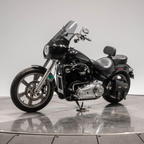 2022 HARLEY-DAVIDSON FXST STANDARD in Vivid Black thumb 0