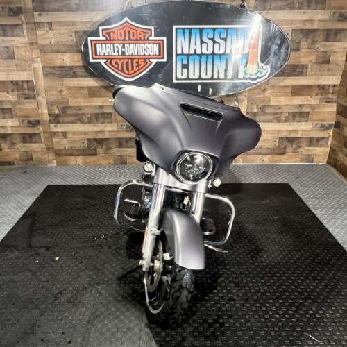 2017 Harley-Davidson® Street Glide® Special Charcoal Denim thumb 3