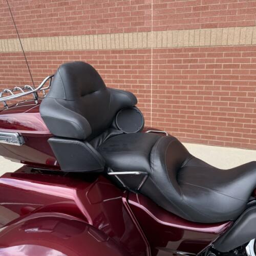 2015 Harley-Davidson® Tri Glide® Ultra Mysterious Red Sunglo thumb 1