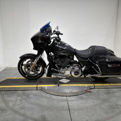 FLHX 2026 Street Glide® thumb 0