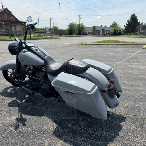 FLHRXS 2024 Road King™ Special thumb 2