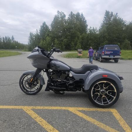 2026 Harley-Davidson® Road Glide 3  thumb 0