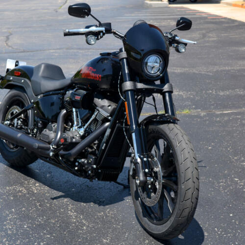 2026 Harley-Davidson® Low Rider® S Vivid Black Black Trim thumb 3