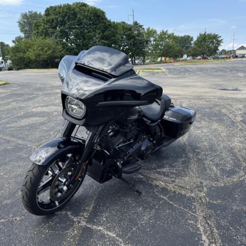 FLHX 2024 Street Glide® thumb 1