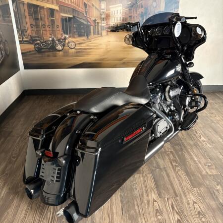 FLHXS 2022 Street Glide® Special thumb 1
