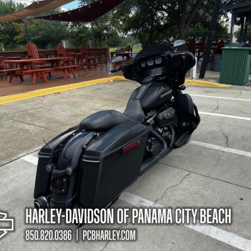 2018 Harley-Davidson® Street Glide® Special thumb 2