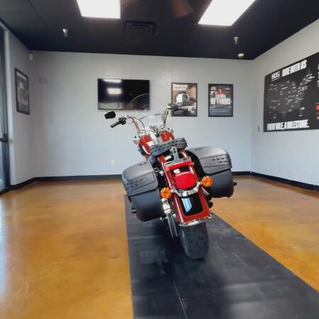 2024 Harley-Davidson® Heritage Classic Red Rock / Vivid Black thumb 0