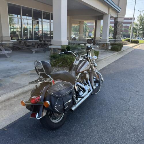 FLSTC 2007 Heritage Softail® Classic thumb 3