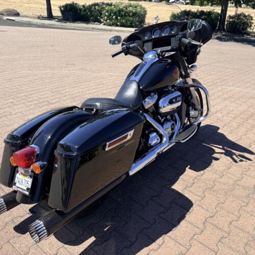 FLHT 2020 Electra Glide® Standard thumb 0