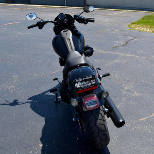 2026 Harley-Davidson® Low Rider® S Vivid Black Black Trim thumb 0