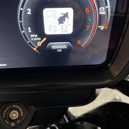 2026 Harley-Davidson® Street Glide® Vivid Black Black Trim thumb 0