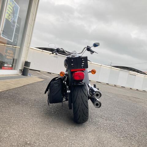 2018 Harley-Davidson® Low Rider® Vivid Black thumb 1