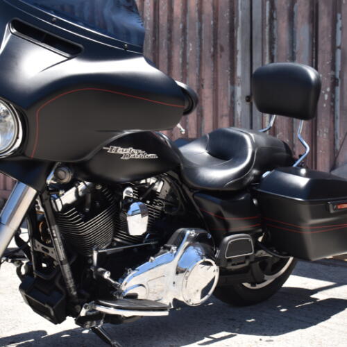 2016 Harley-Davidson® Street Glide® Special FLHXS thumb 0
