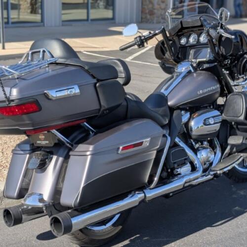 2017 Harley-Davidson® Ultra Limited thumb 1
