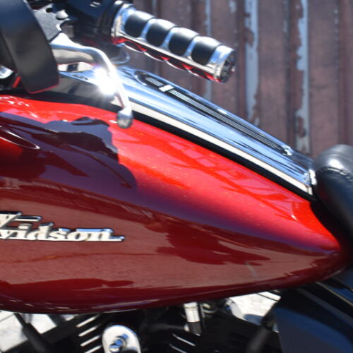 2010 Harley-Davidson® Street Glide® FLHX thumb 2
