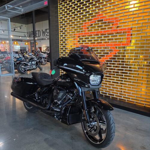 Harley-Davidson® Street Glide® 2024 thumb 3