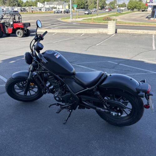 2026 Honda Rebel® 300 E-Clutch thumb 1