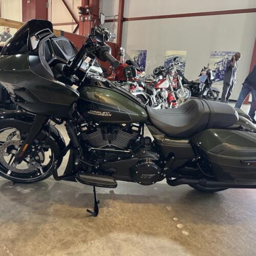 Harley-Davidson® Road Glide® 2026 thumb 2