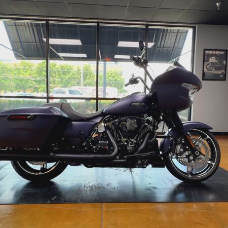2025 Harley-Davidson® Road Glide® Purple Abyss Denim - Black Finish thumb 0