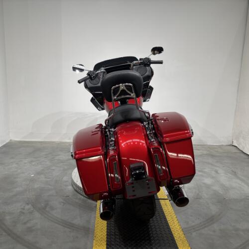 FLTRX 2025 Road Glide™ thumb 2