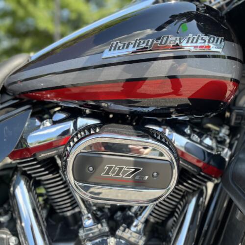 FLHTCUTGSE 2020 CVO™ Tri Glide® thumb 2