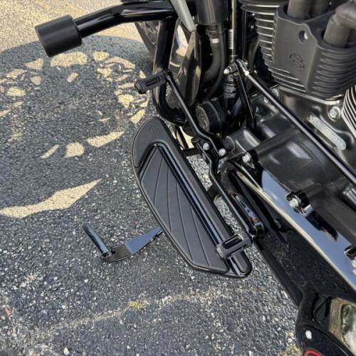FLTRXSTSE 2025 CVO™ Road Glide™ ST thumb 0