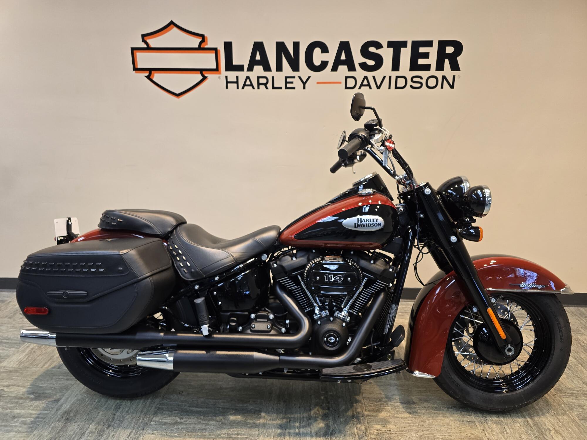 2024 Harley-Davidson® Heritage Classic Red Rock / Vivid Black  FLHCS
