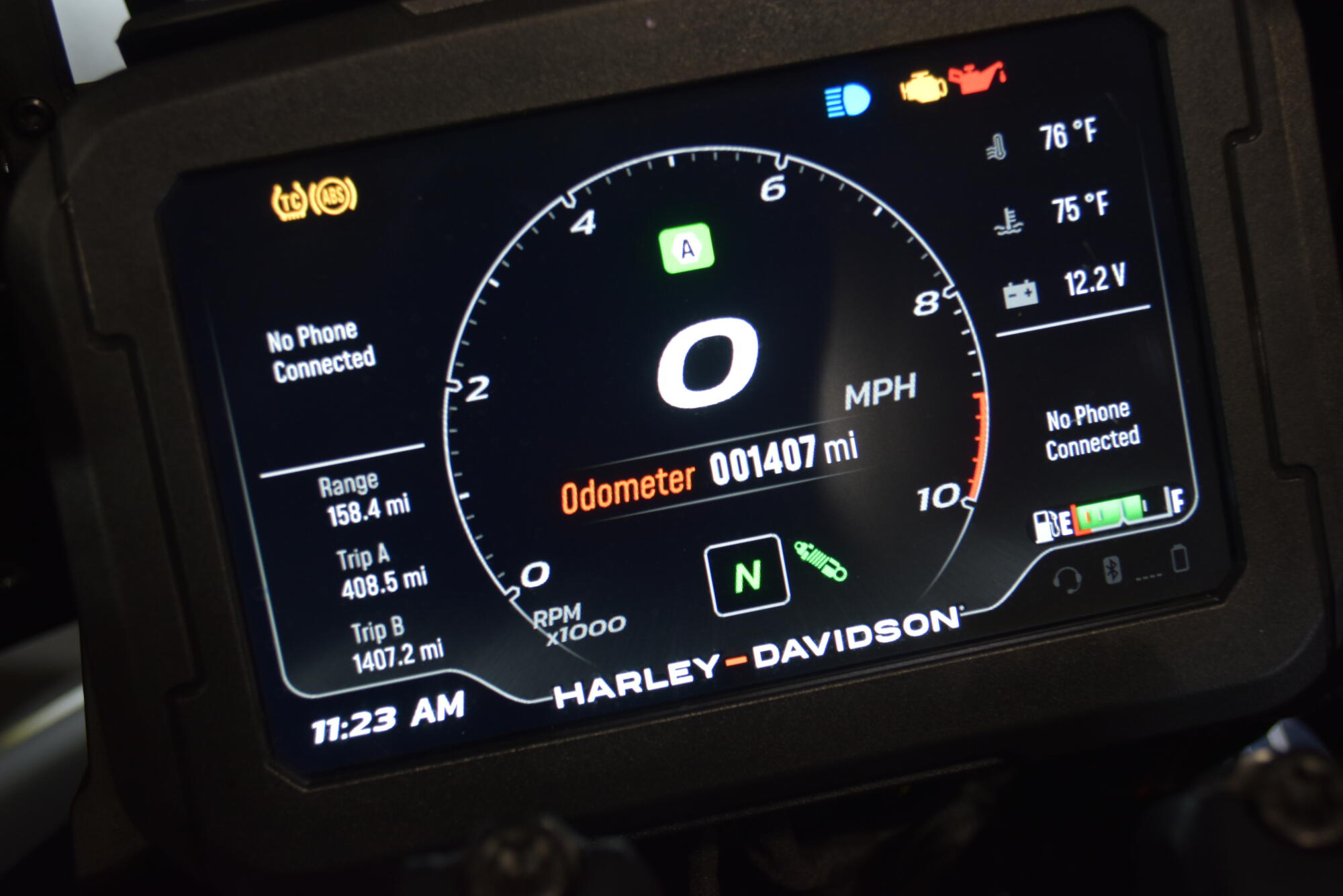 2025 Harley-Davidson® CVO™ Pan America® Carbon Blue, photo 18