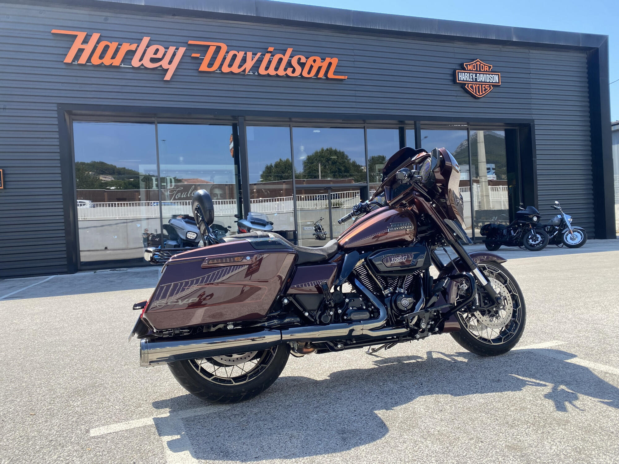 2024 Harley-Davidson® CVO™ Street Glide®